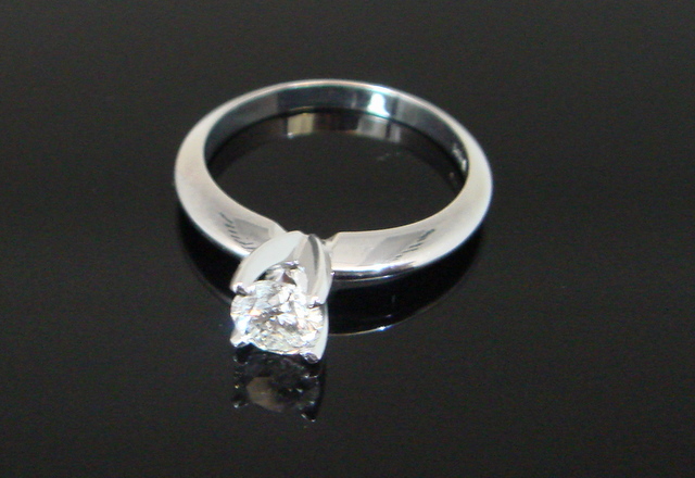 14K White Gold .59Ct Round Cut Engagement Ring